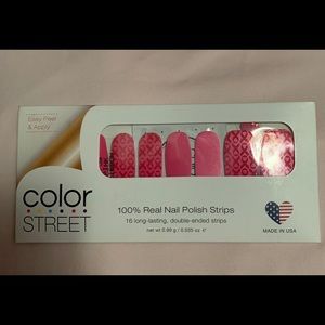 Color street nail strips